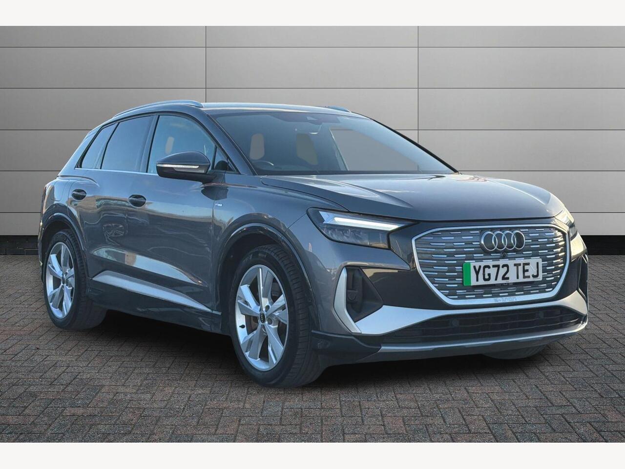 Main listing image - Audi Q4