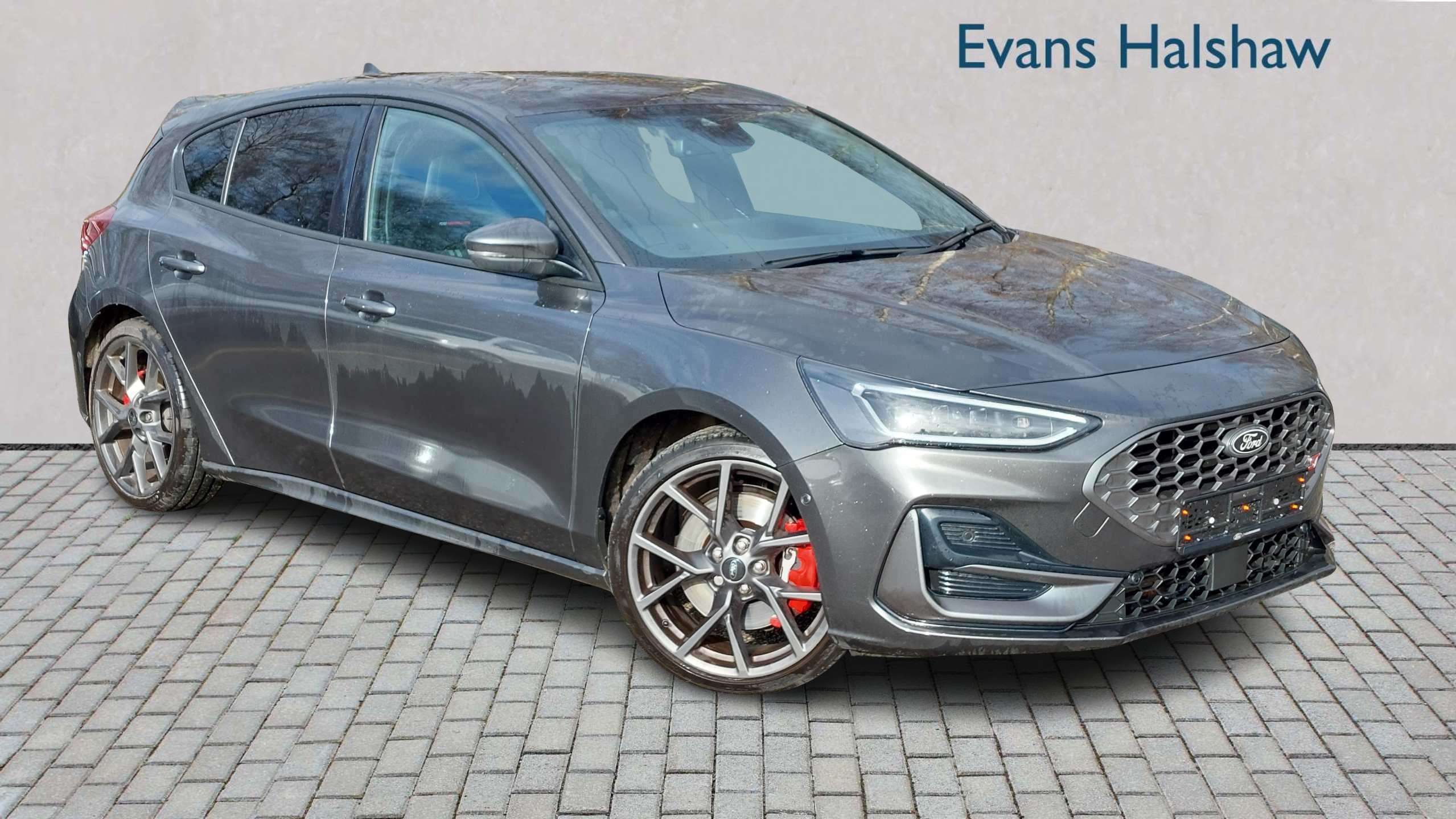 Main listing image - Ford Focus ST