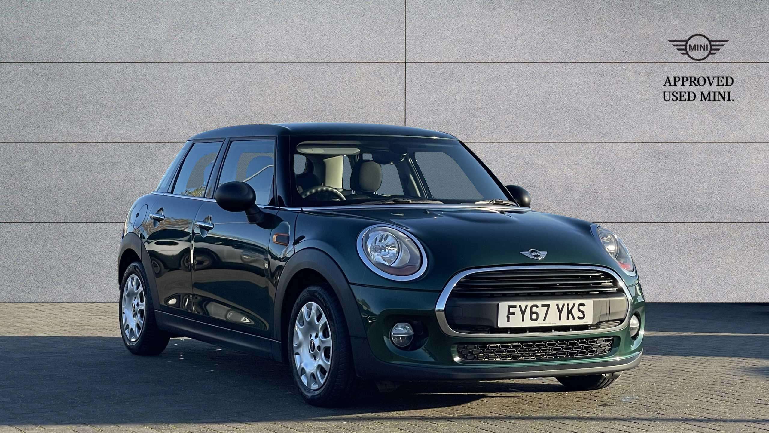 Main listing image - MINI Hatchback 5dr