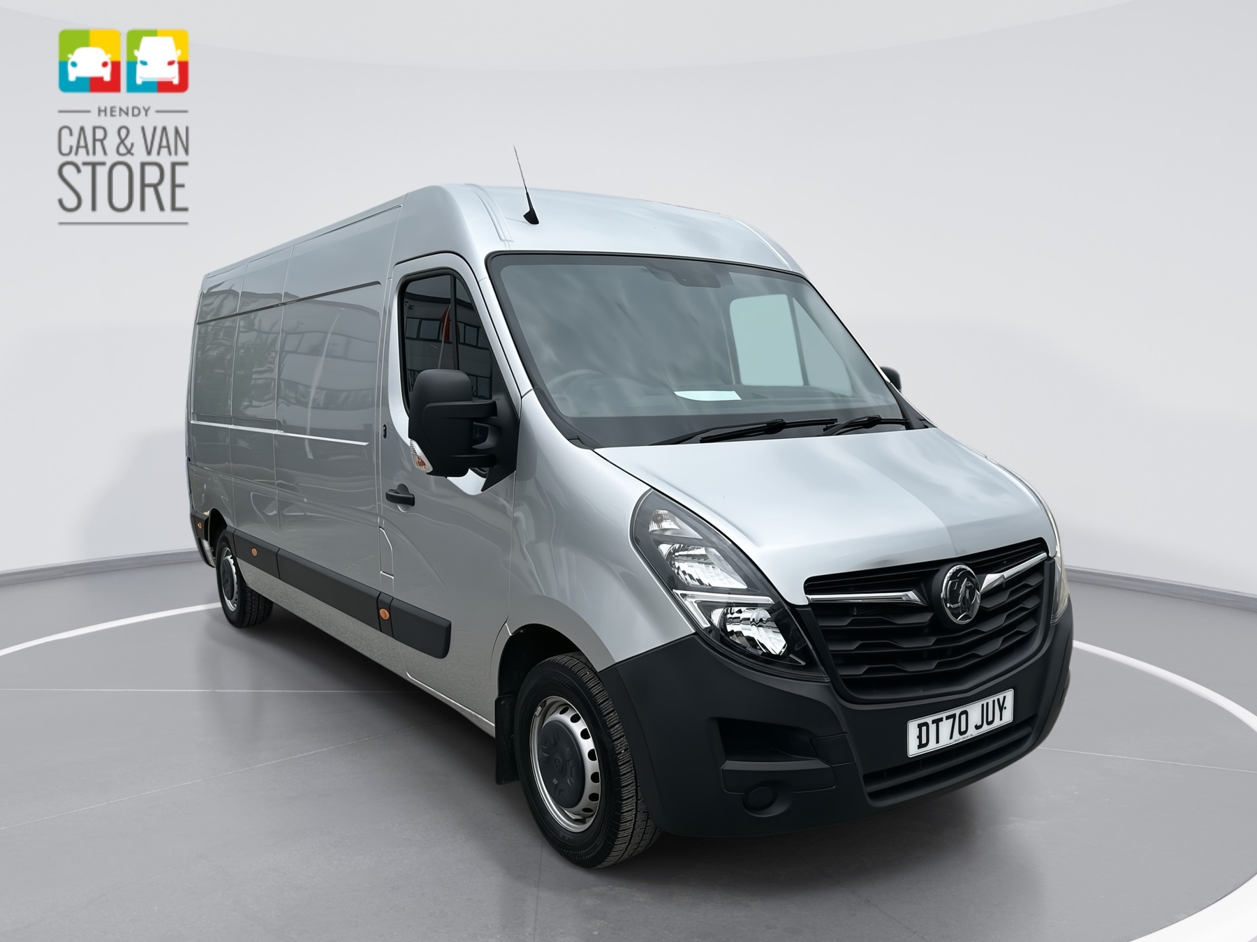 Main listing image - Vauxhall Movano
