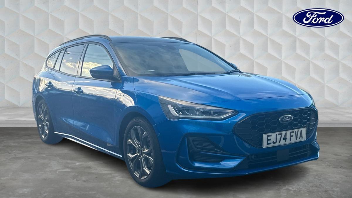 Main listing image - Ford Focus Estate