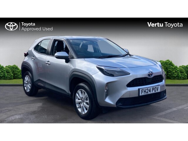 Main listing image - Toyota Yaris Cross