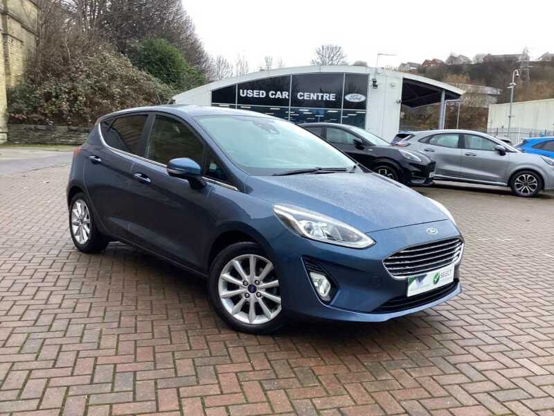 Main listing image - Ford Fiesta