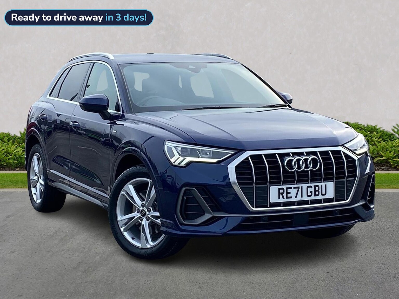 Main listing image - Audi Q3