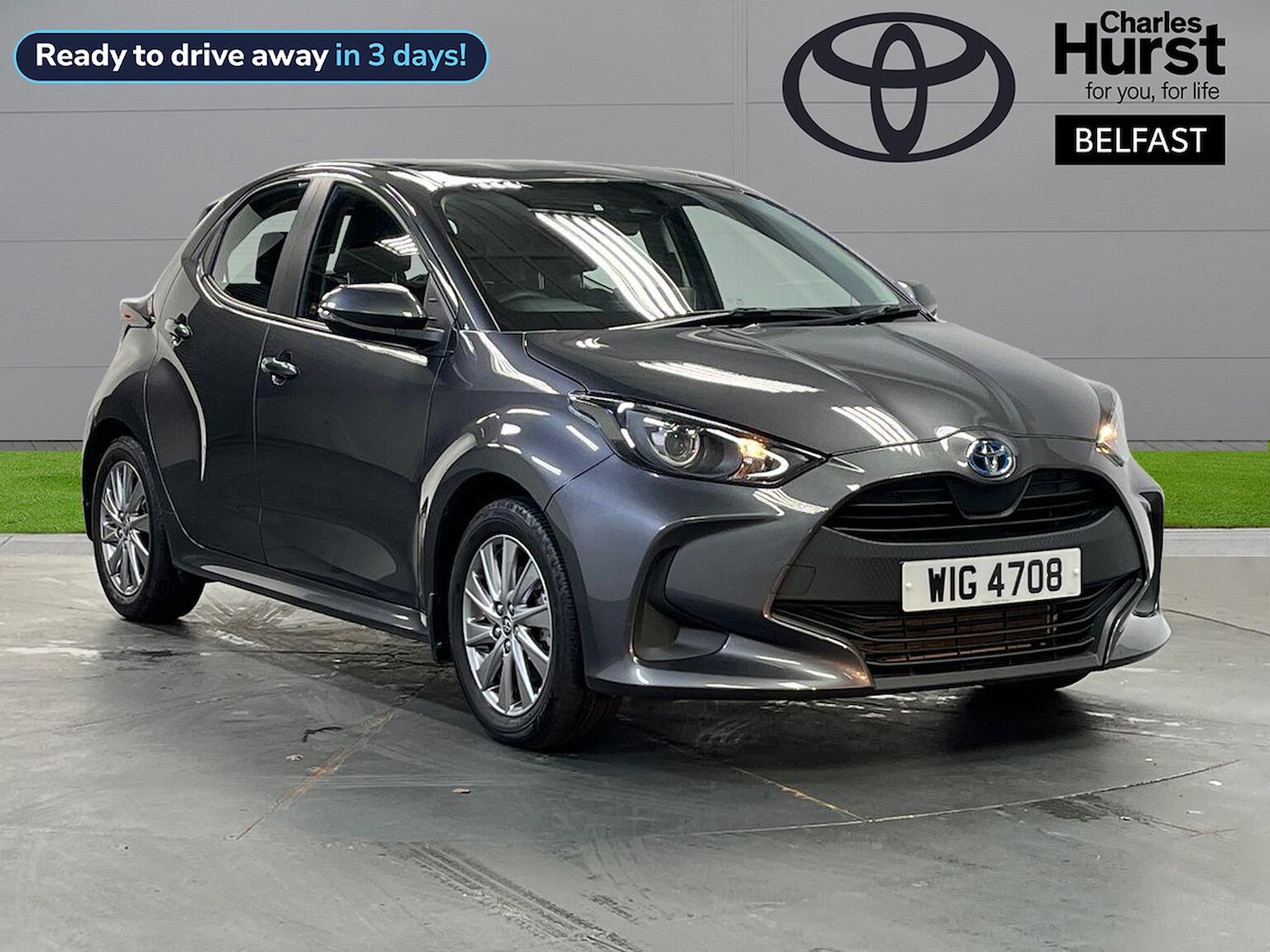 Main listing image - Toyota Yaris