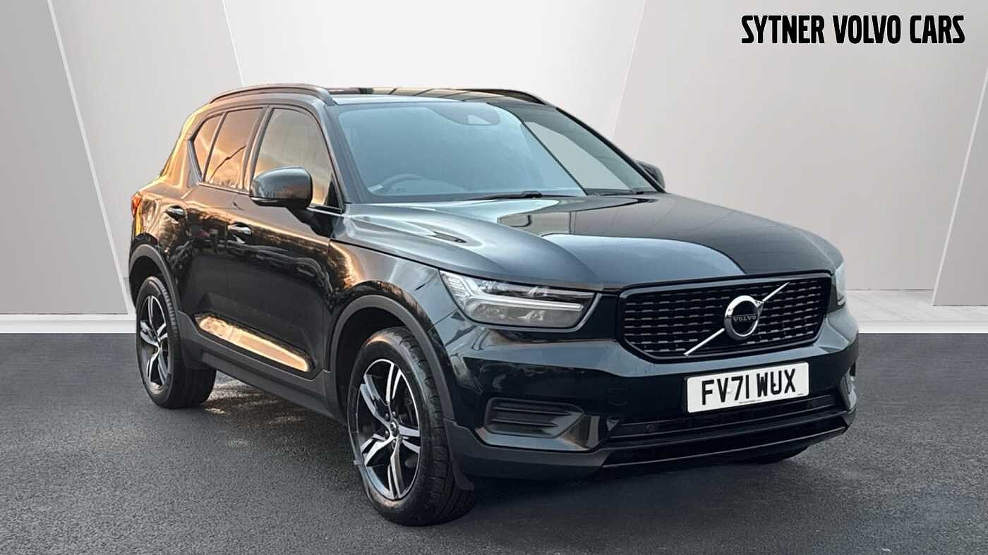 Main listing image - Volvo XC40