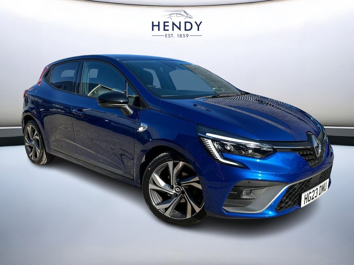 Main listing image - Renault Clio