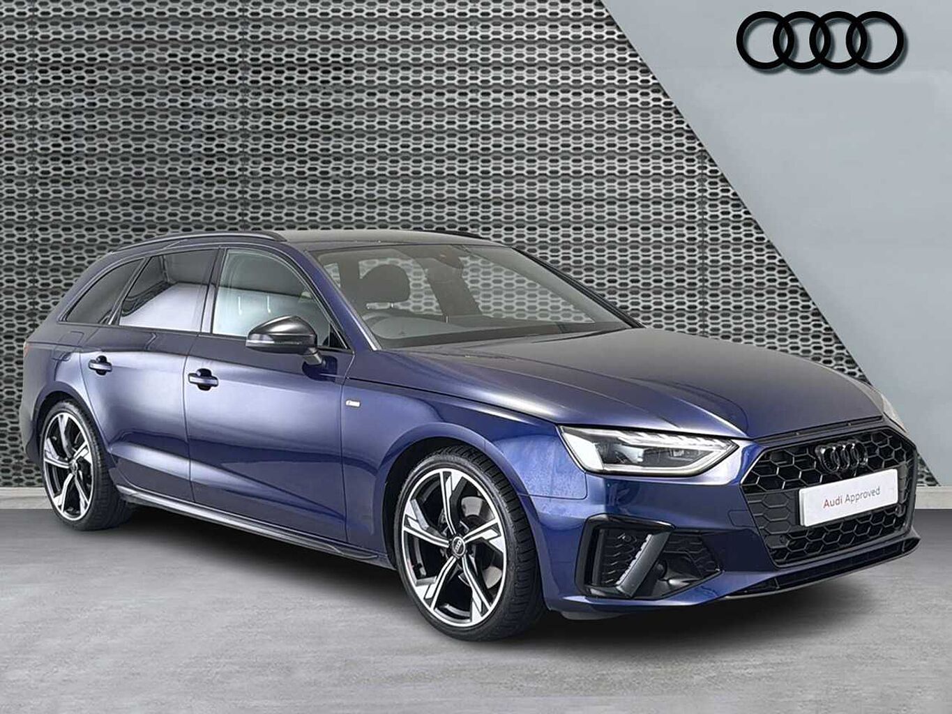 Main listing image - Audi A4