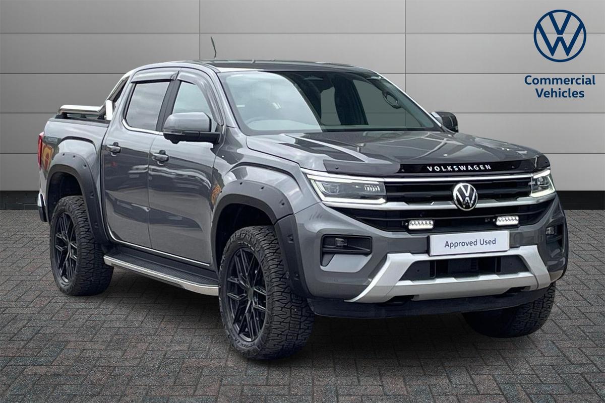 Main listing image - Volkswagen Amarok