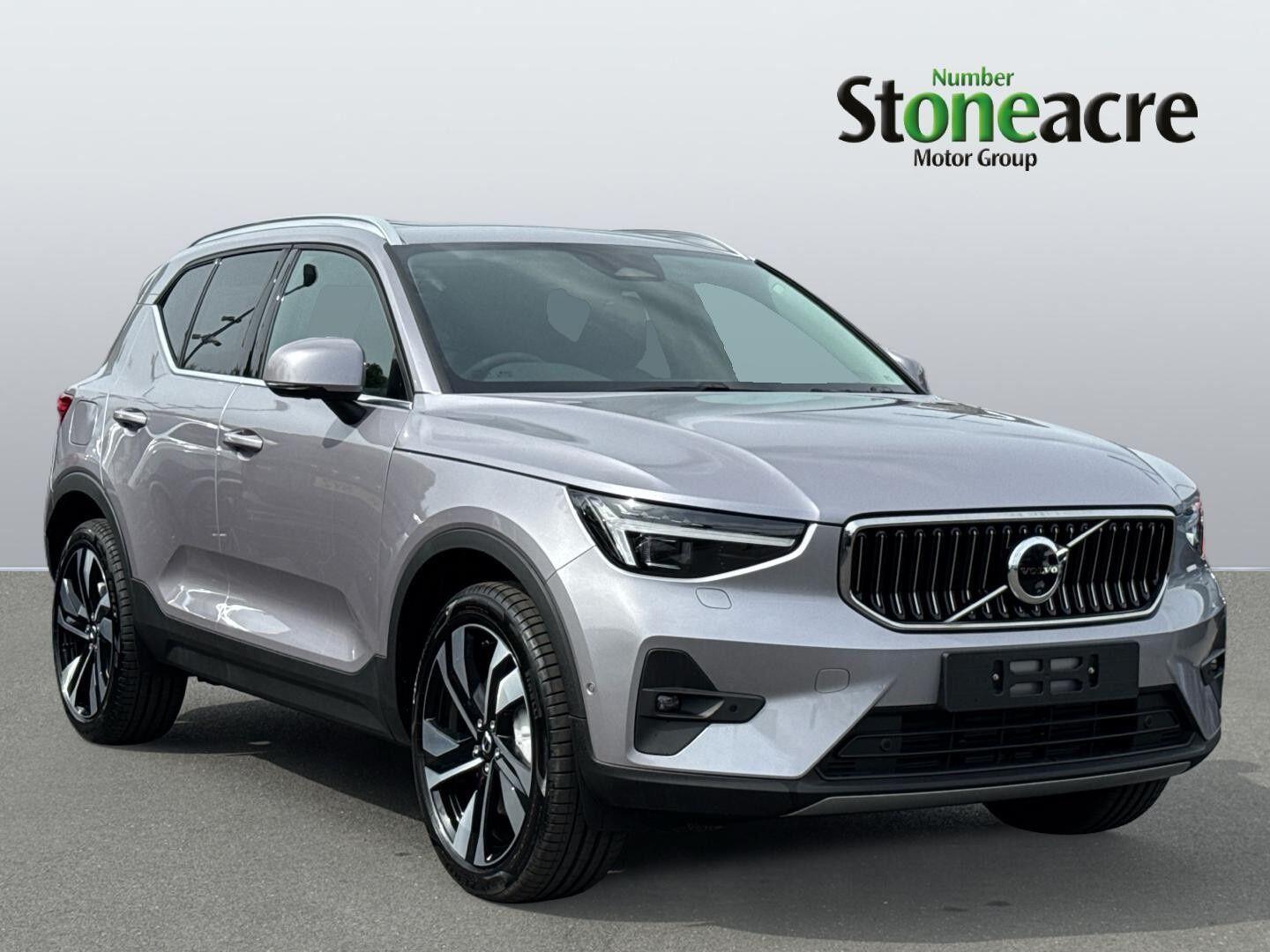 Main listing image - Volvo XC40