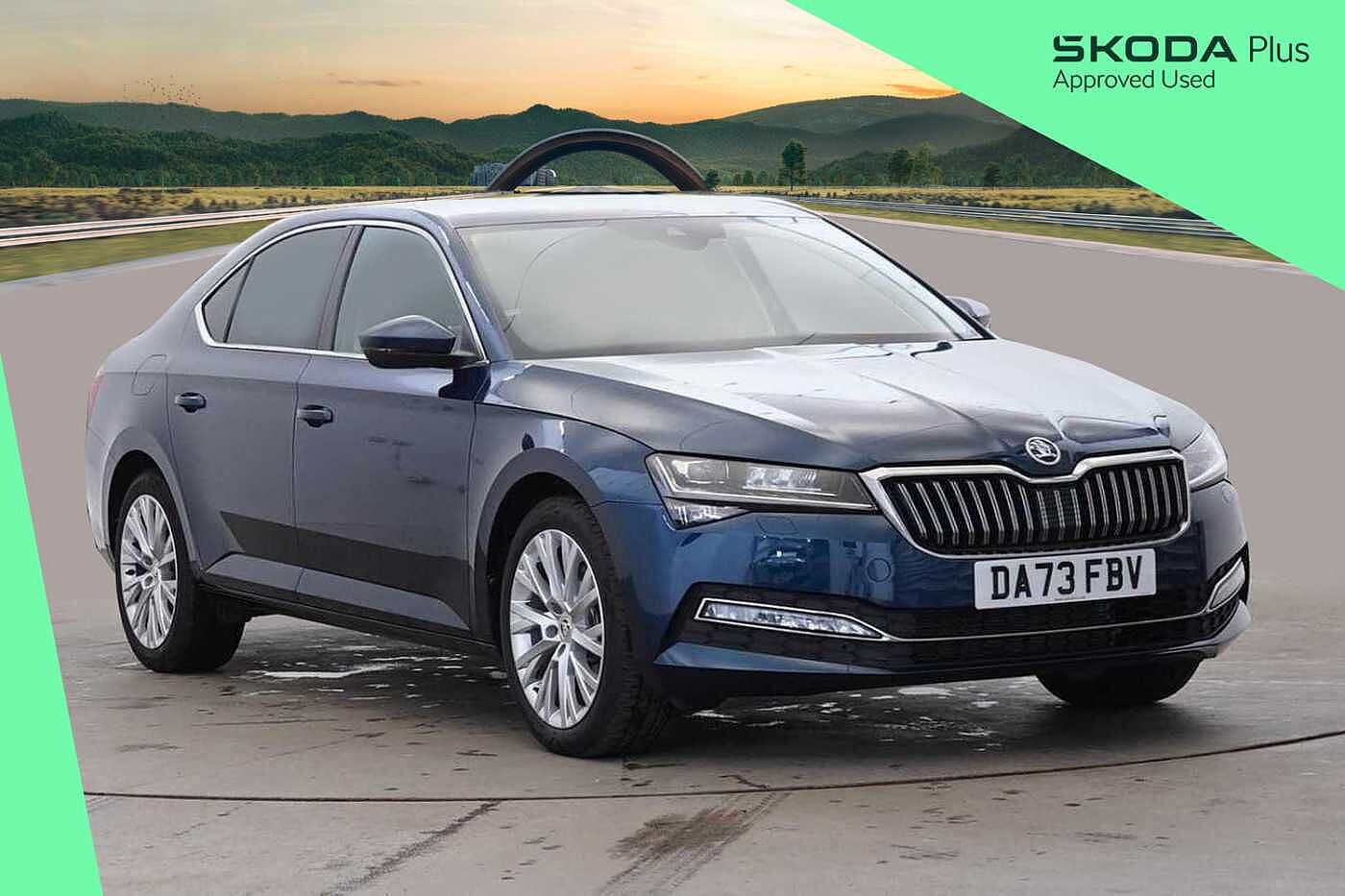 Main listing image - Skoda Superb