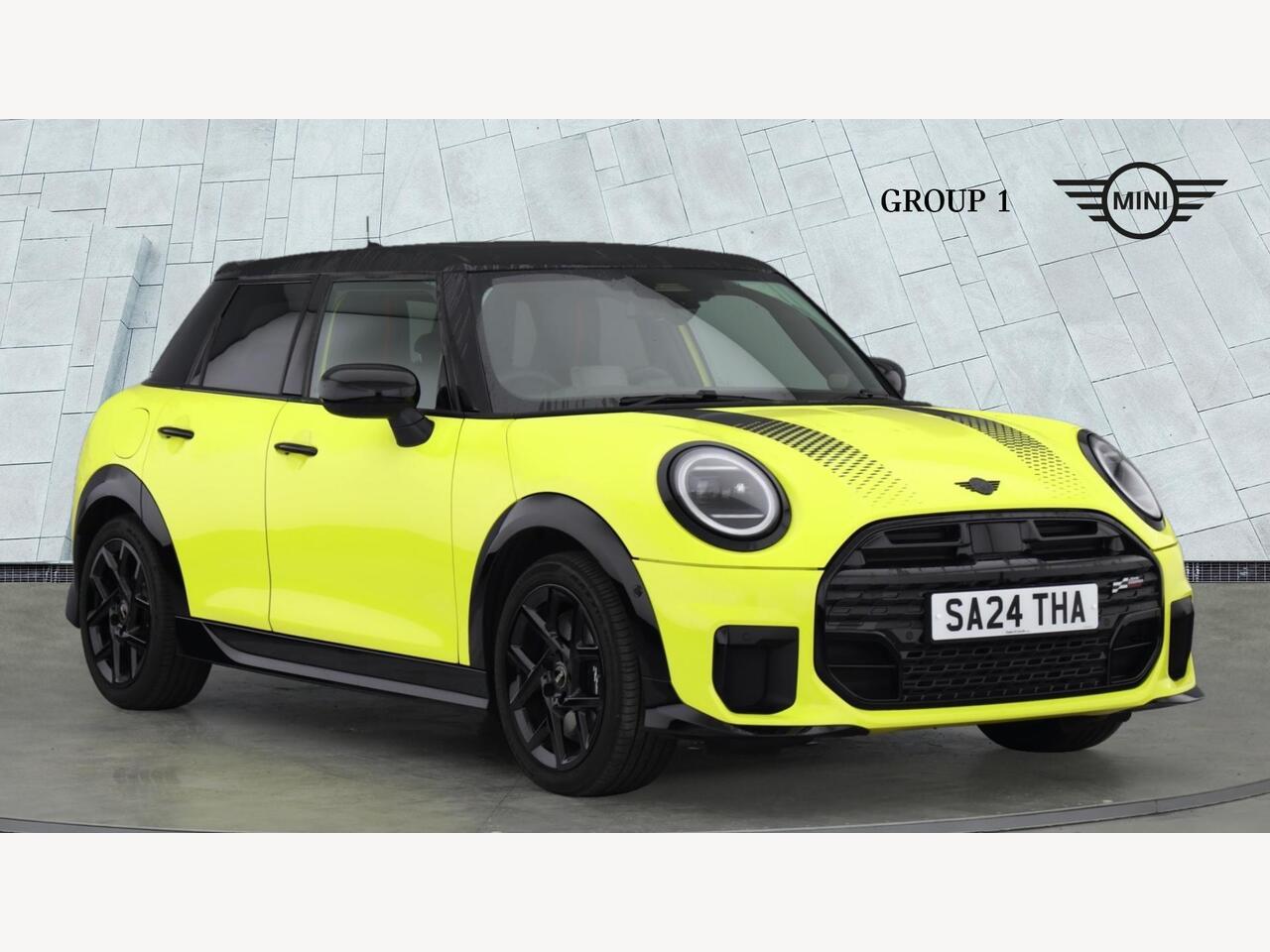 Main listing image - MINI Hatchback 5dr