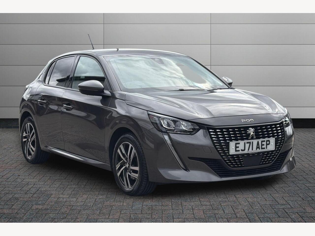 Main listing image - Peugeot 208