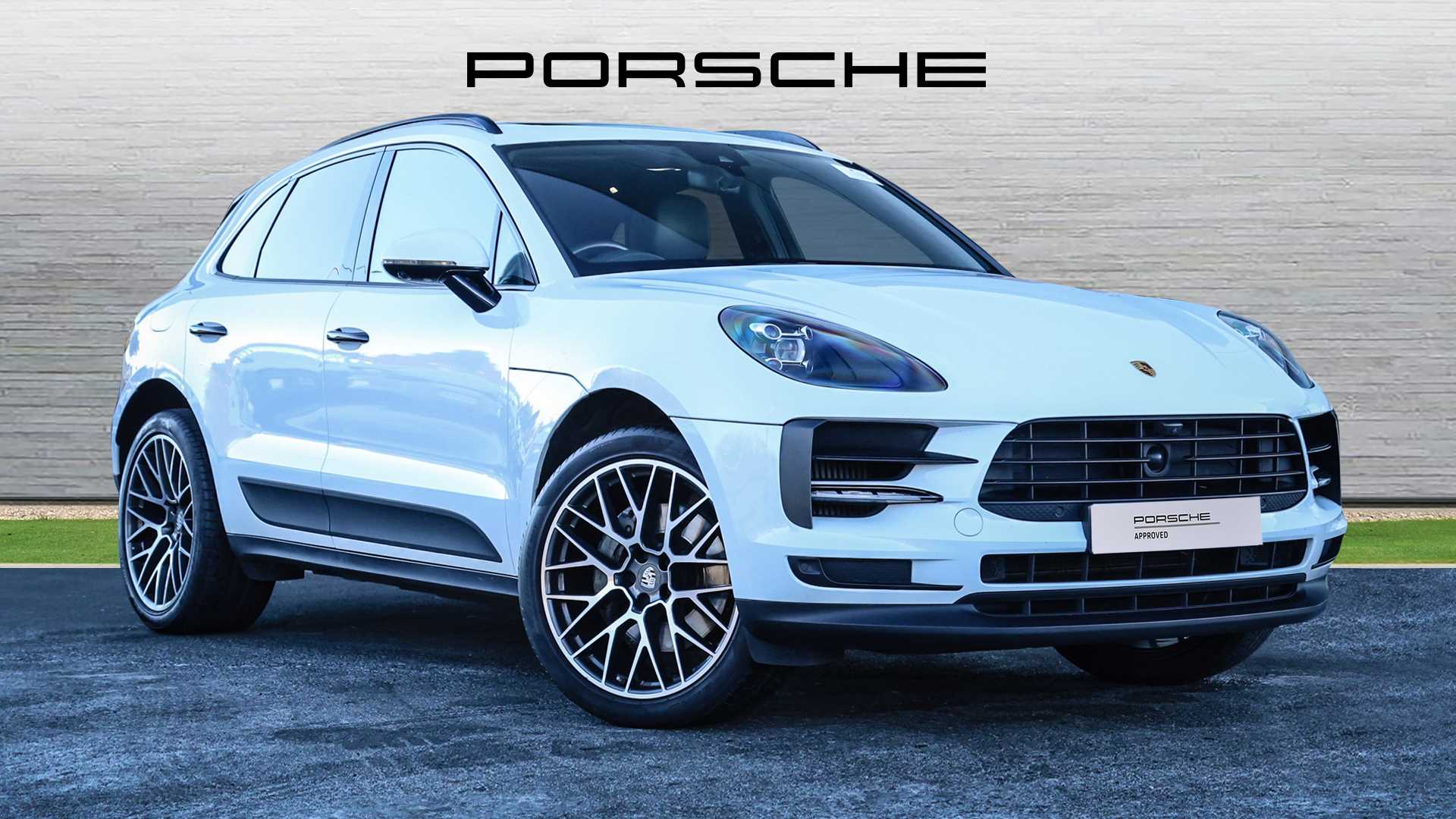 Main listing image - Porsche Macan