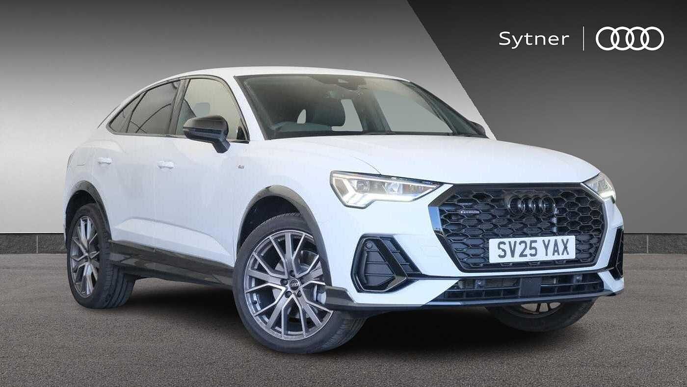 Main listing image - Audi Q3
