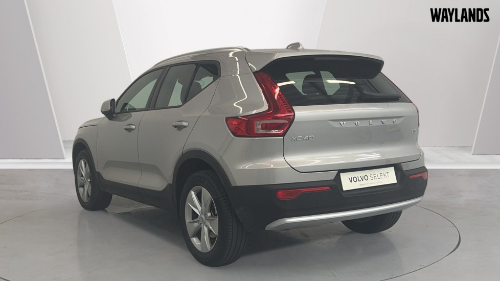 Main listing image - Volvo XC40