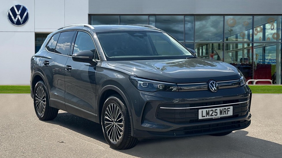 Main listing image - Volkswagen Tiguan