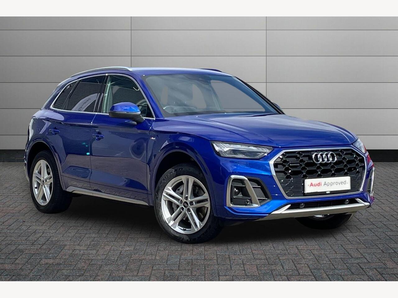 Main listing image - Audi Q5