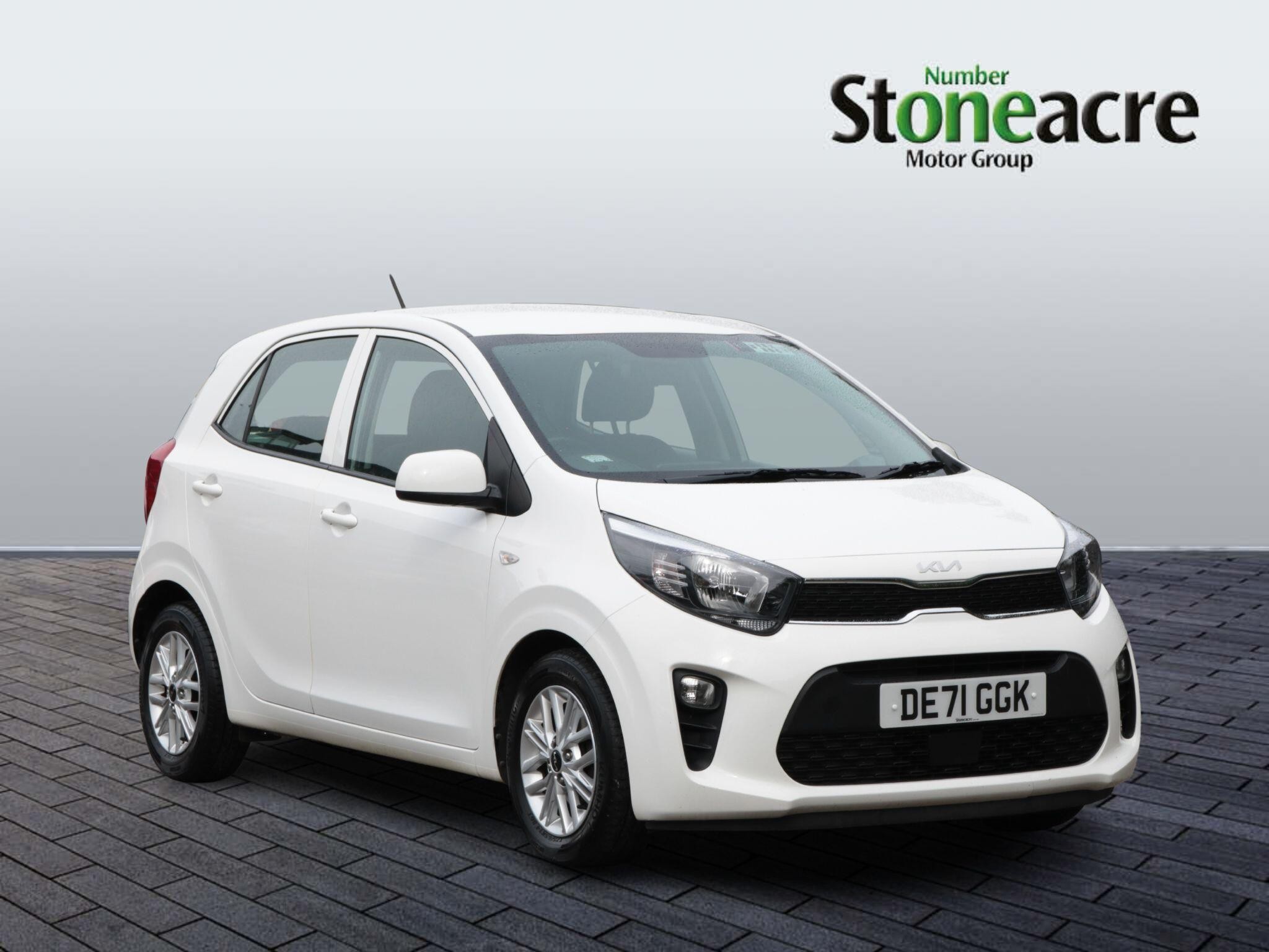 Main listing image - Kia Picanto