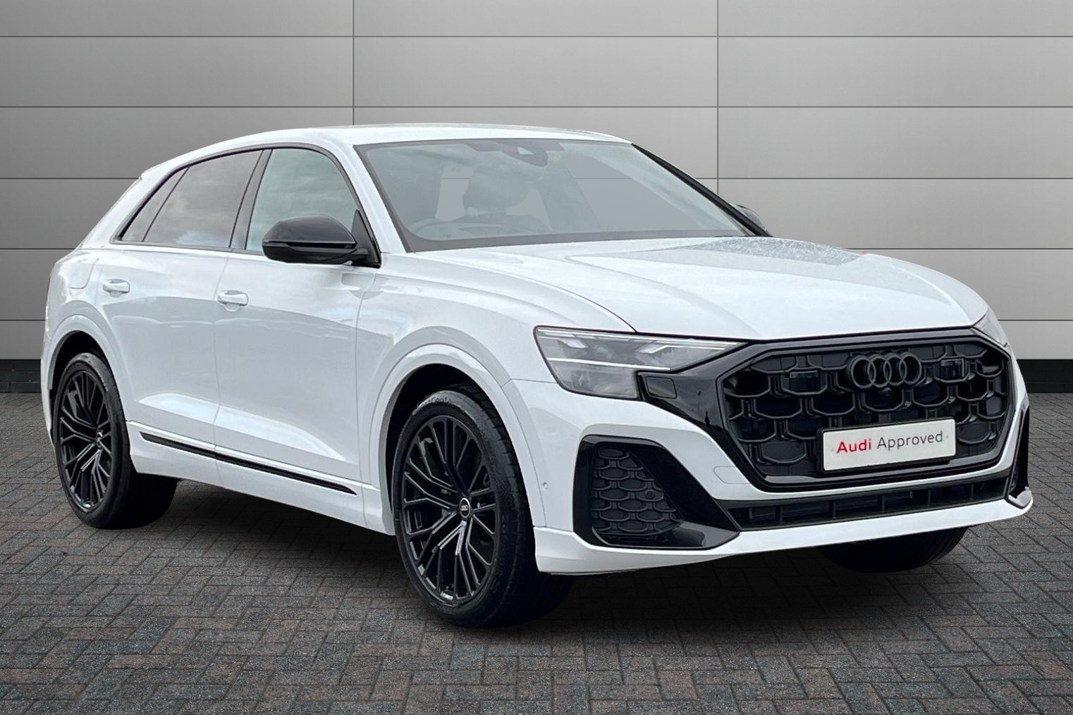 Main listing image - Audi Q8