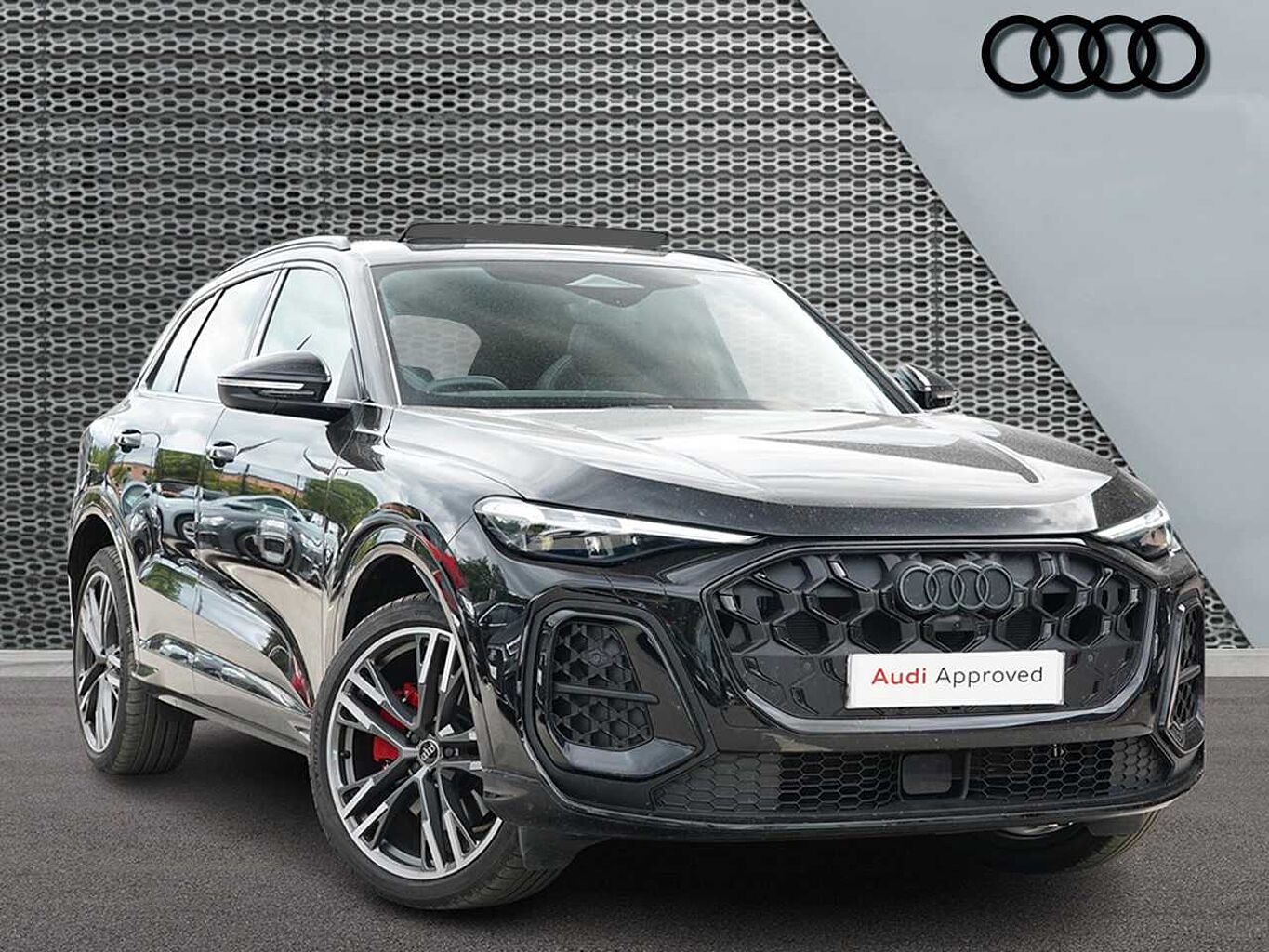 Main listing image - Audi Q5