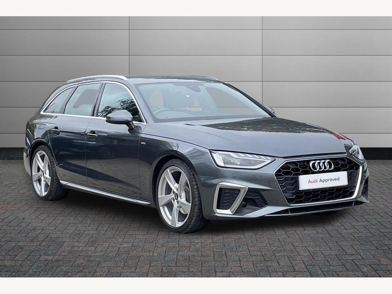 Main listing image - Audi A4