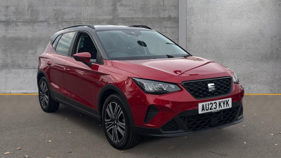 Main listing image - SEAT Arona