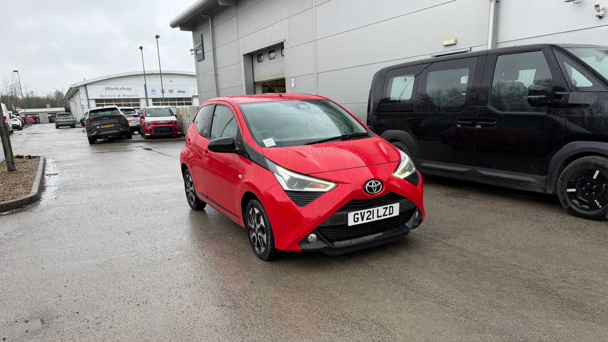 Main listing image - Toyota Aygo