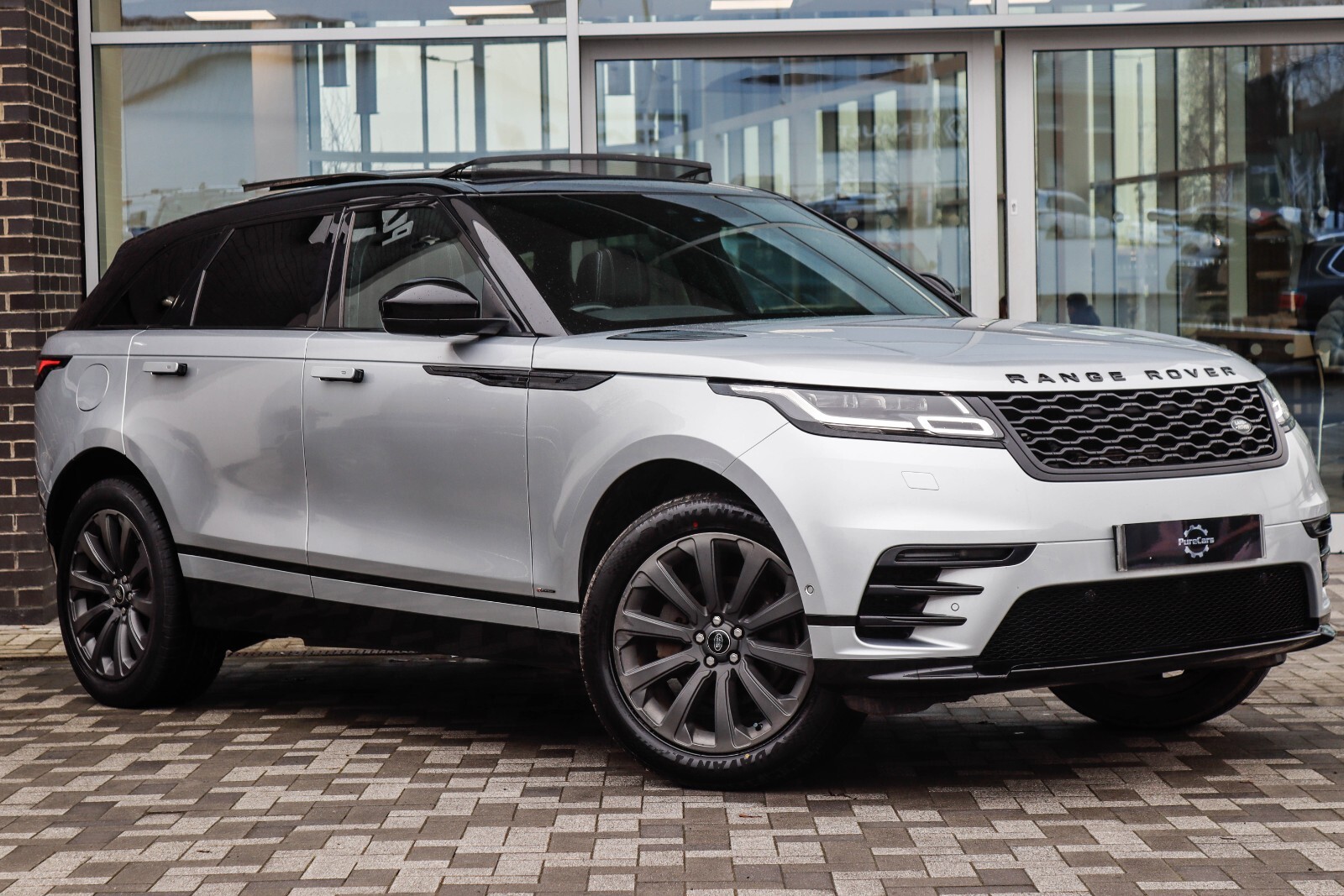 Main listing image - Land Rover Range Rover Velar