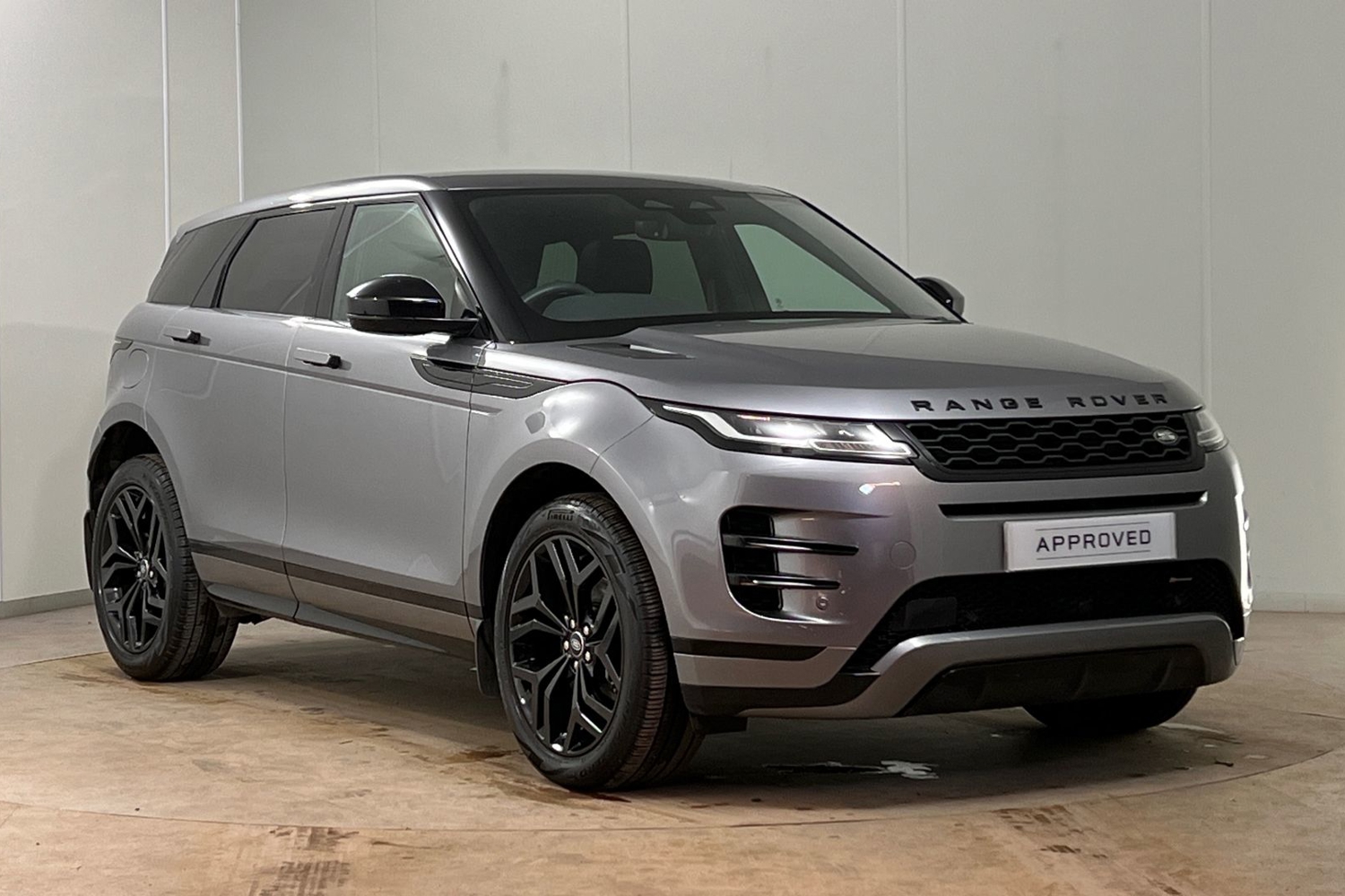 Main listing image - Land Rover Range Rover Evoque