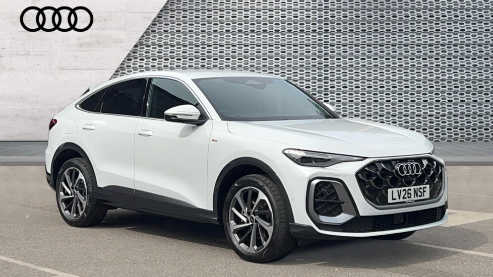 Main listing image - Audi Q5