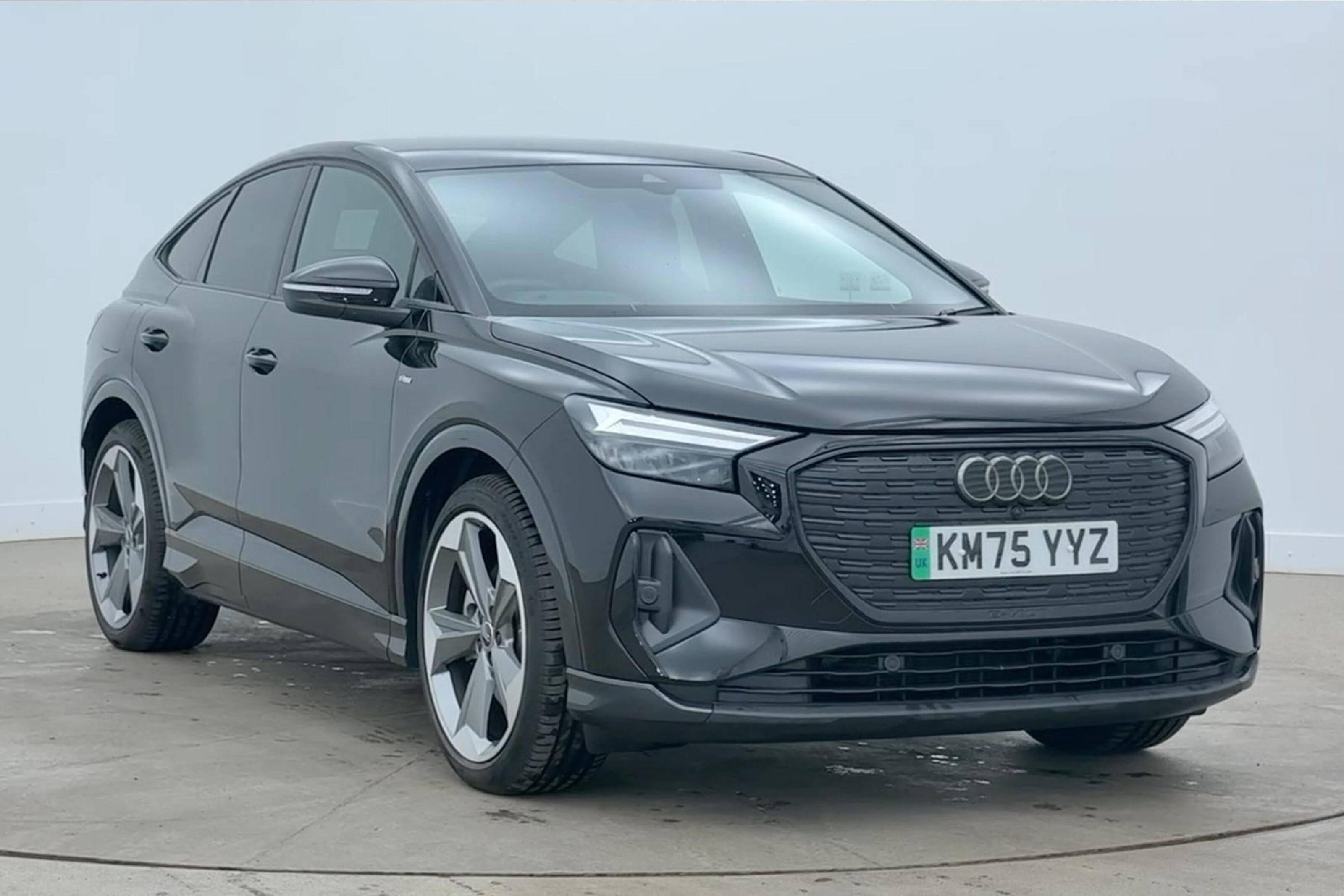 Main listing image - Audi Q4