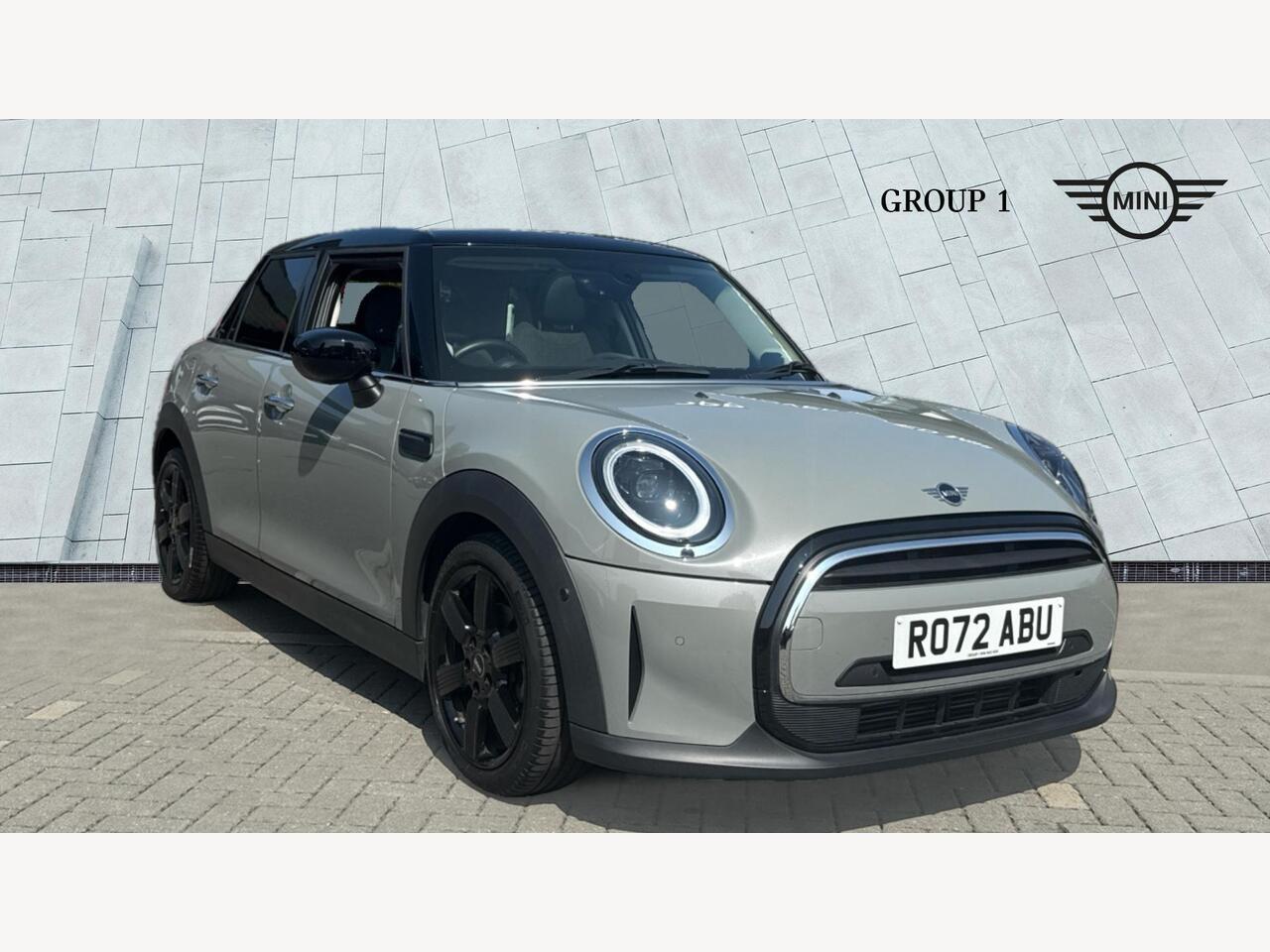 Main listing image - MINI Hatchback 5dr
