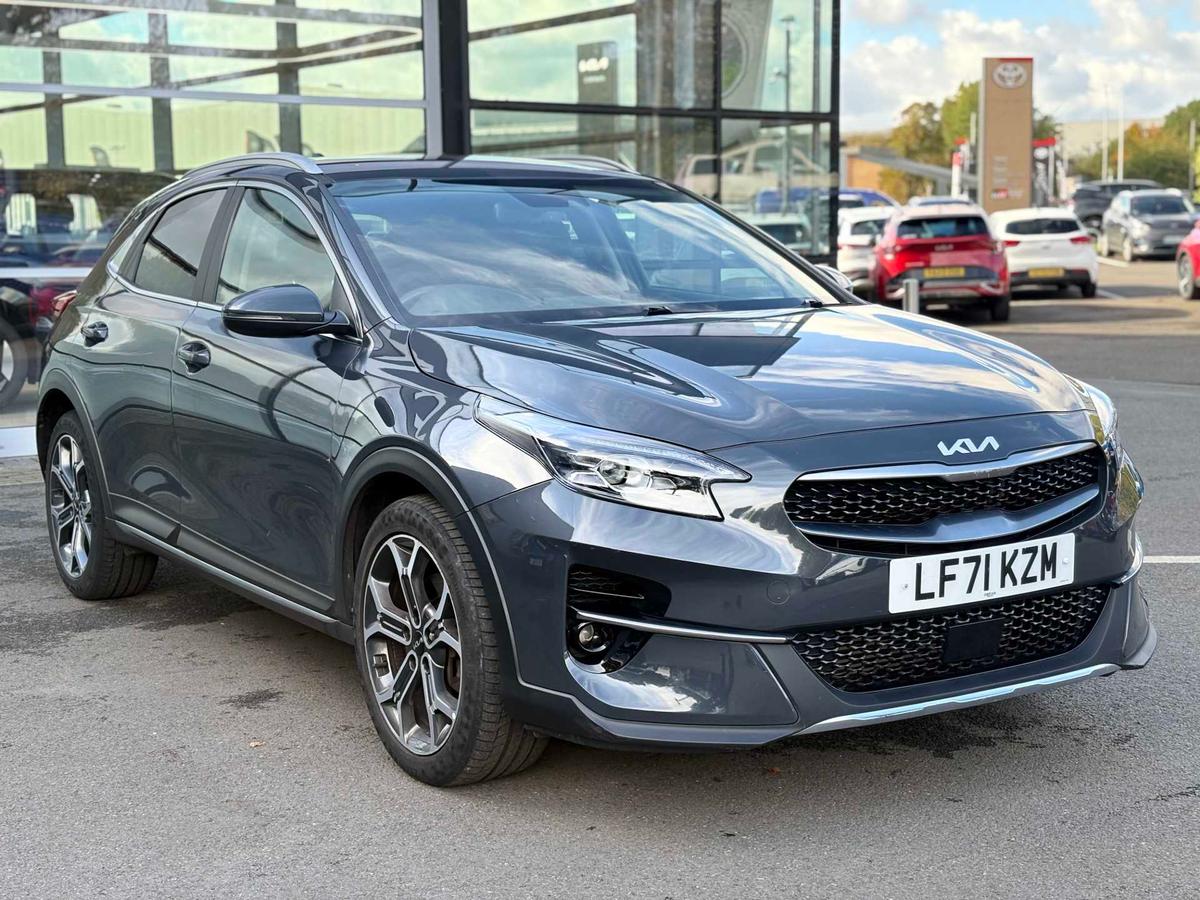 Main listing image - Kia XCeed