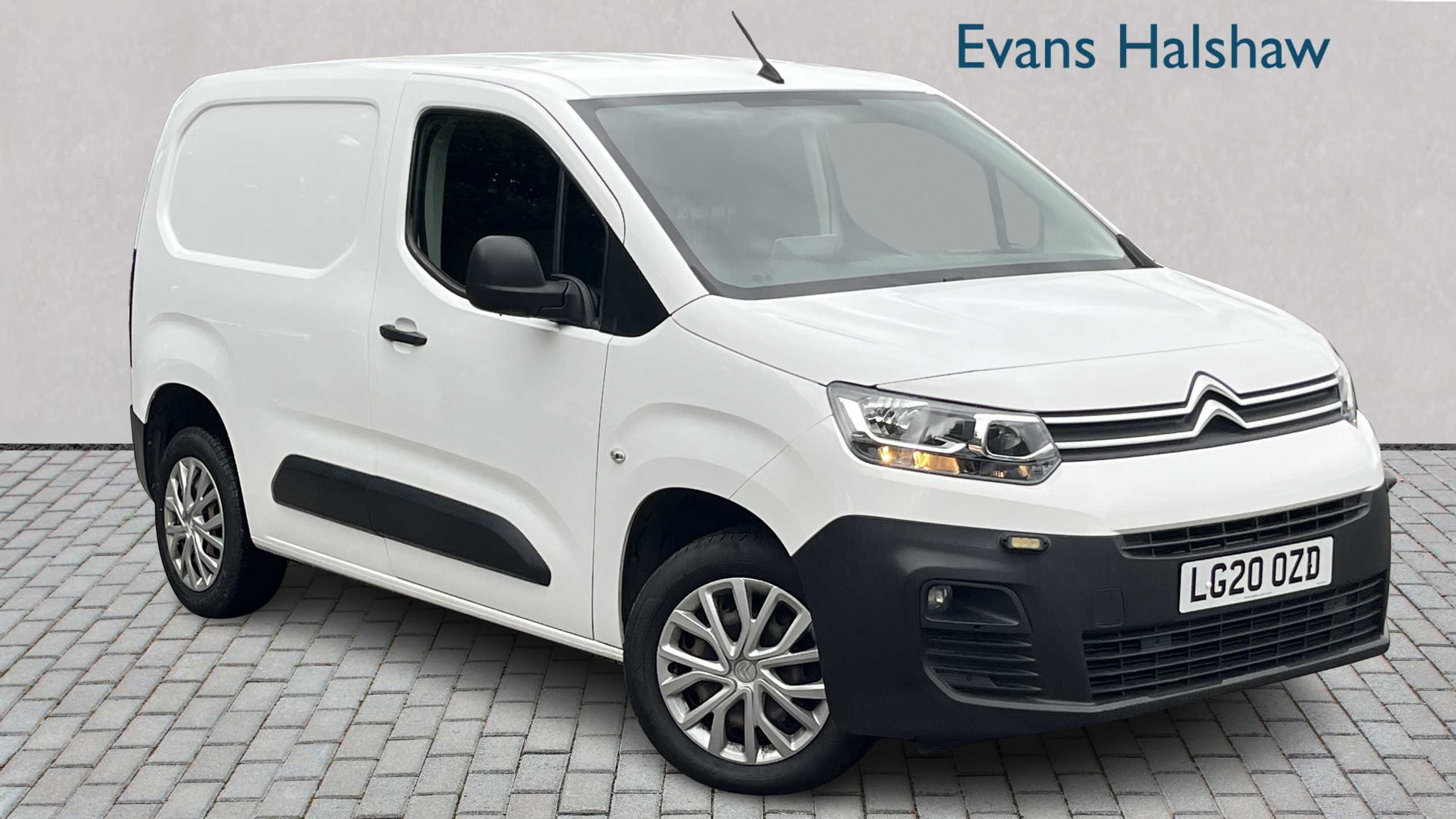 Main listing image - Citroen Berlingo Van