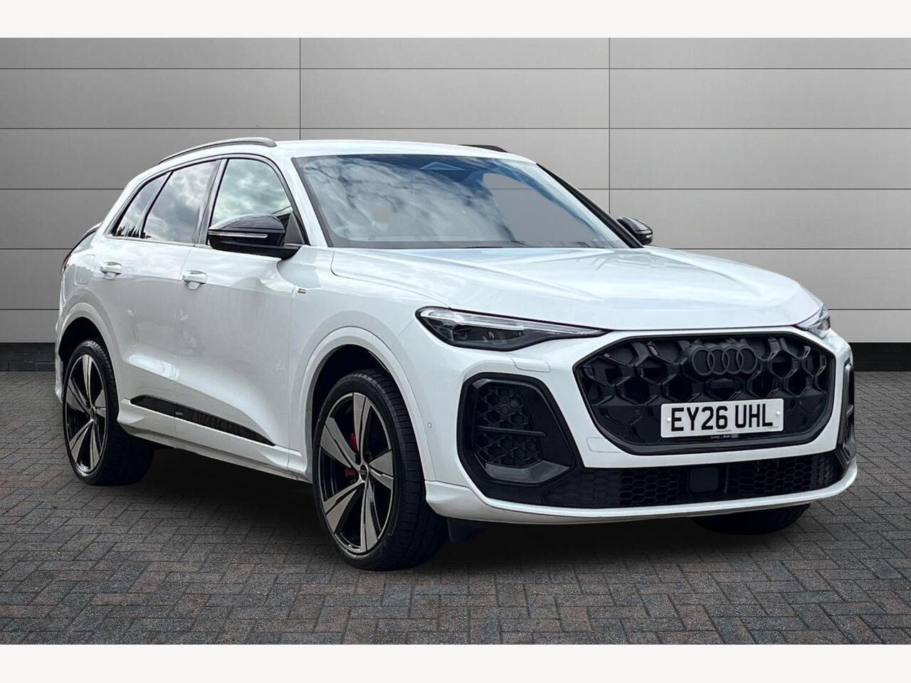 Main listing image - Audi Q5