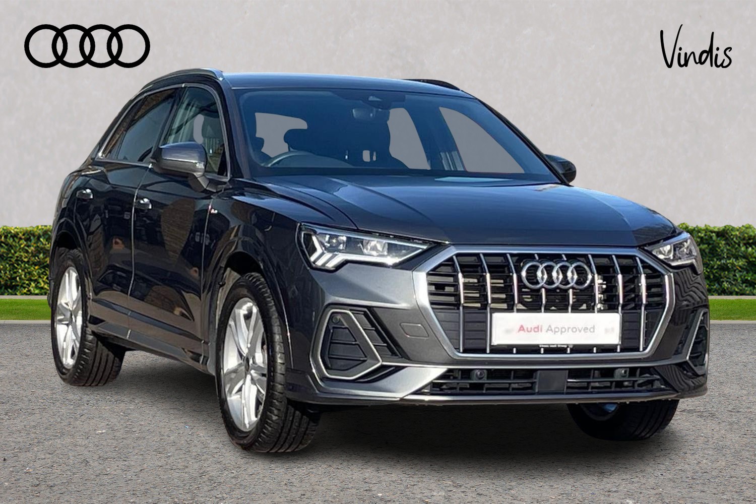 Main listing image - Audi Q3