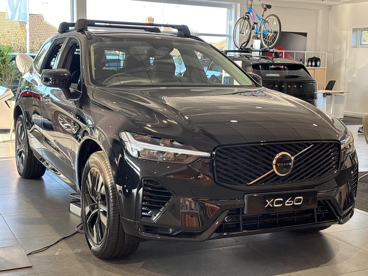 Main listing image - Volvo XC60