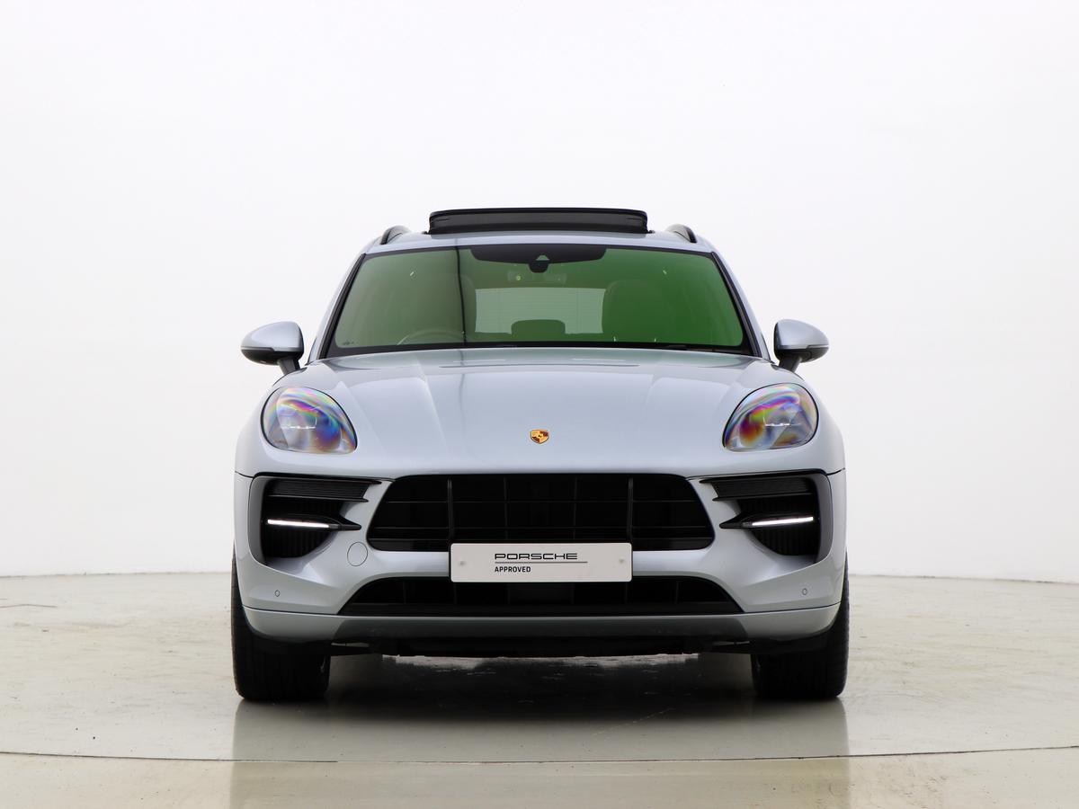 Main listing image - Porsche Macan