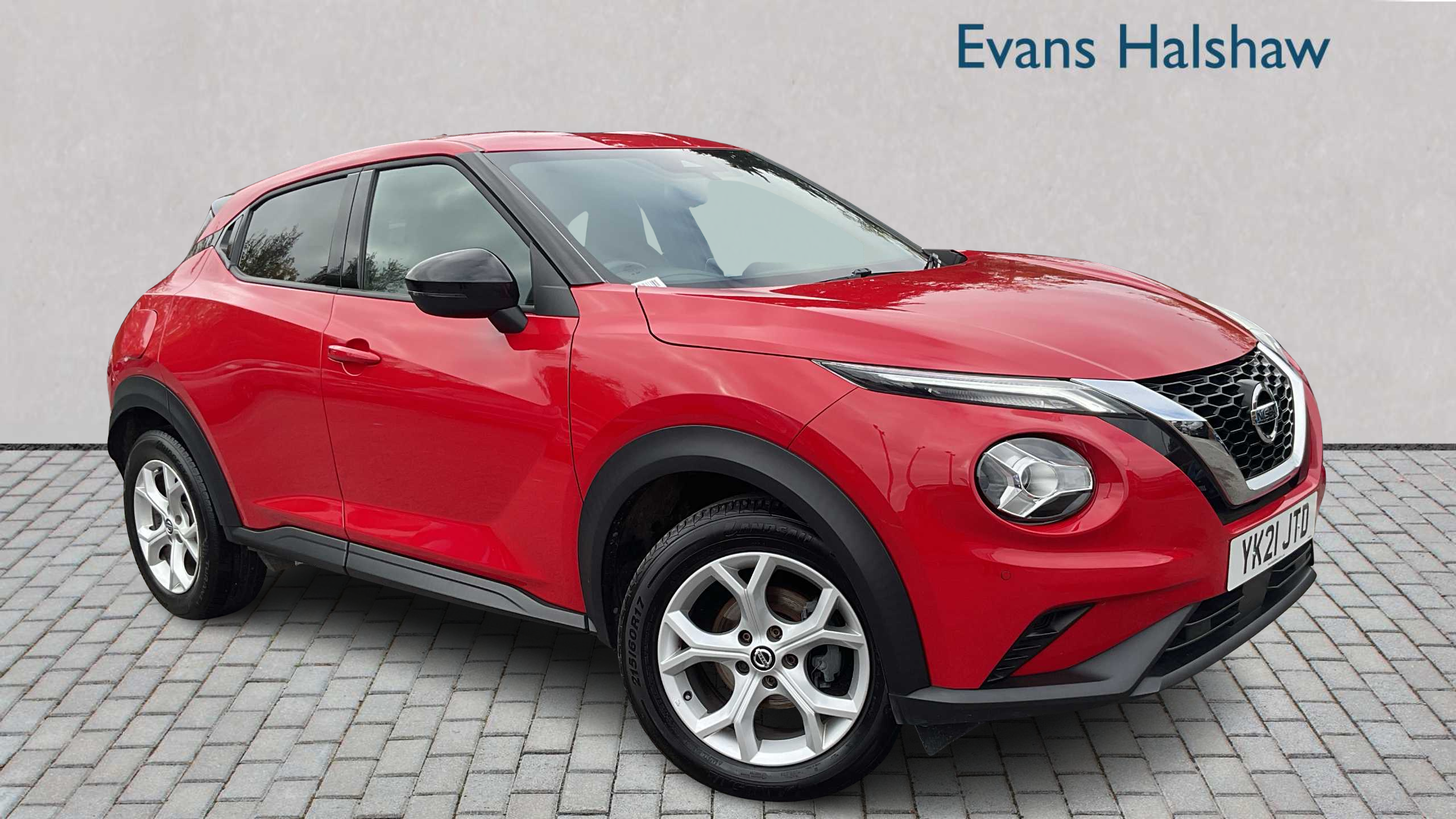 Main listing image - Nissan Juke