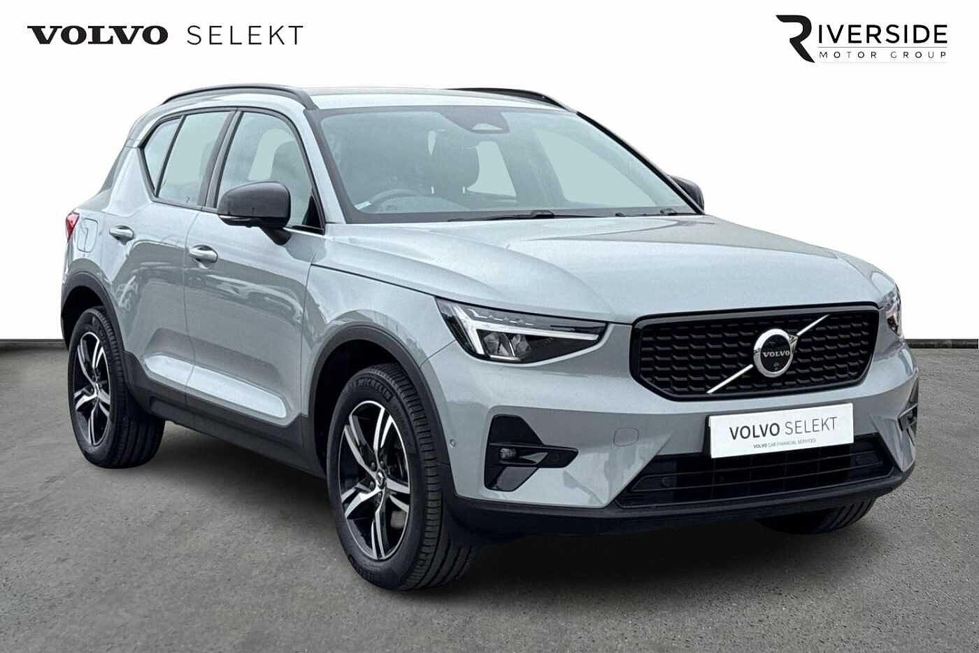 Main listing image - Volvo XC40