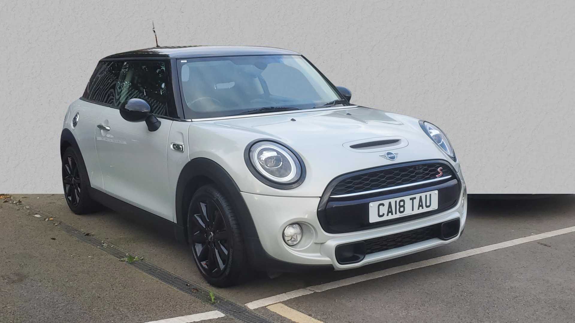 Main listing image - MINI Hatchback