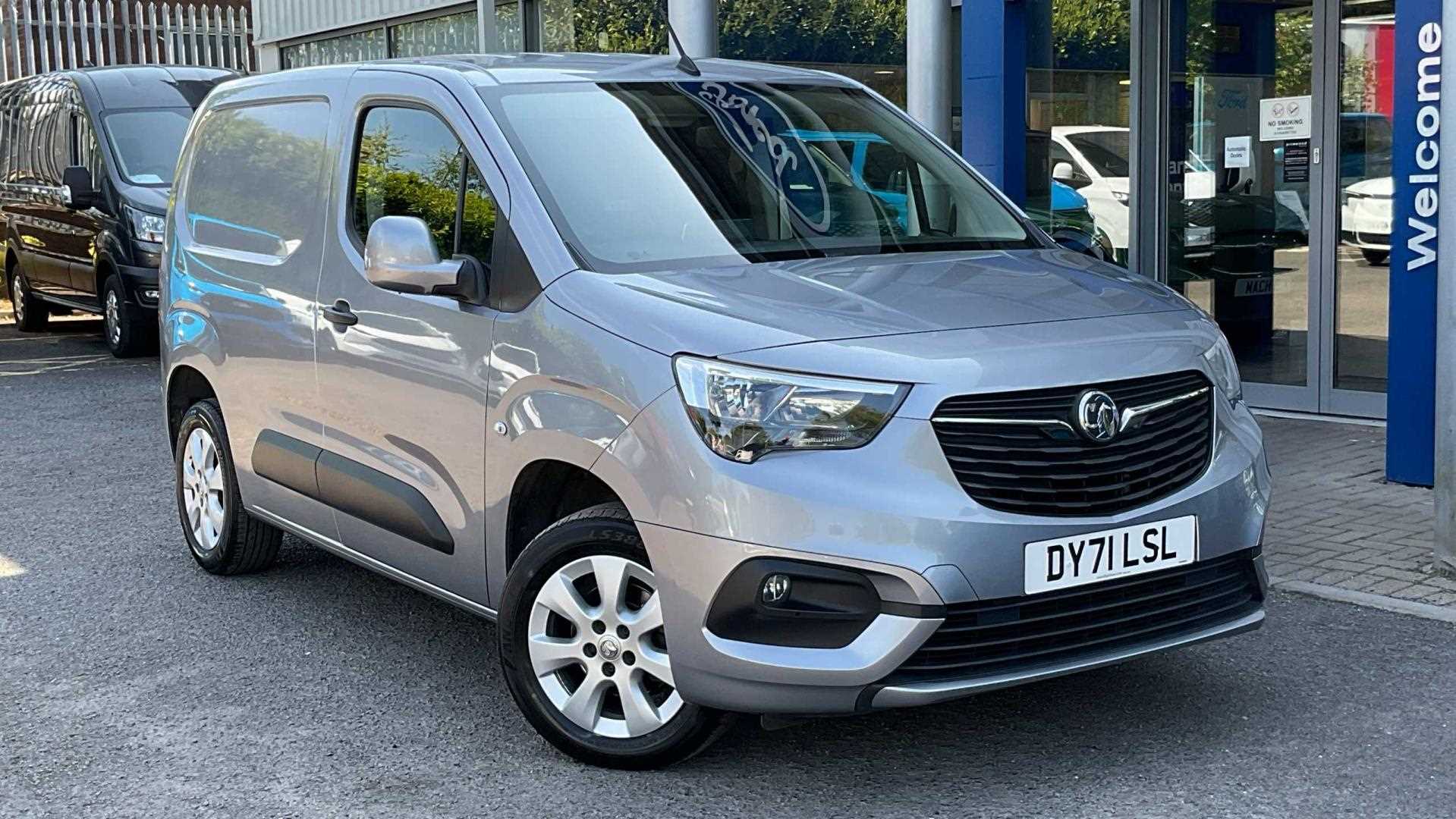 Main listing image - Vauxhall Combo Cargo