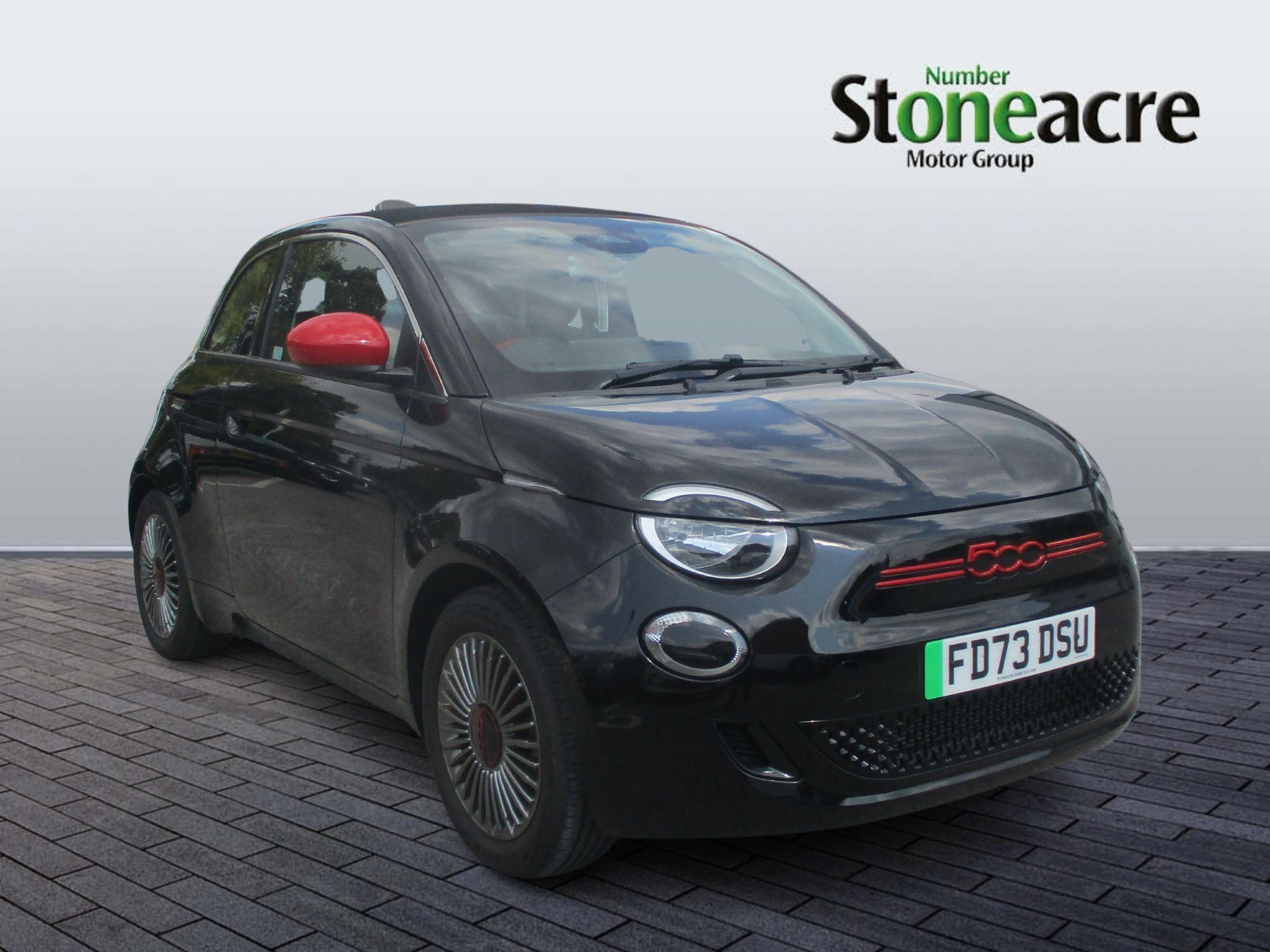 Main listing image - Fiat 500 Electric