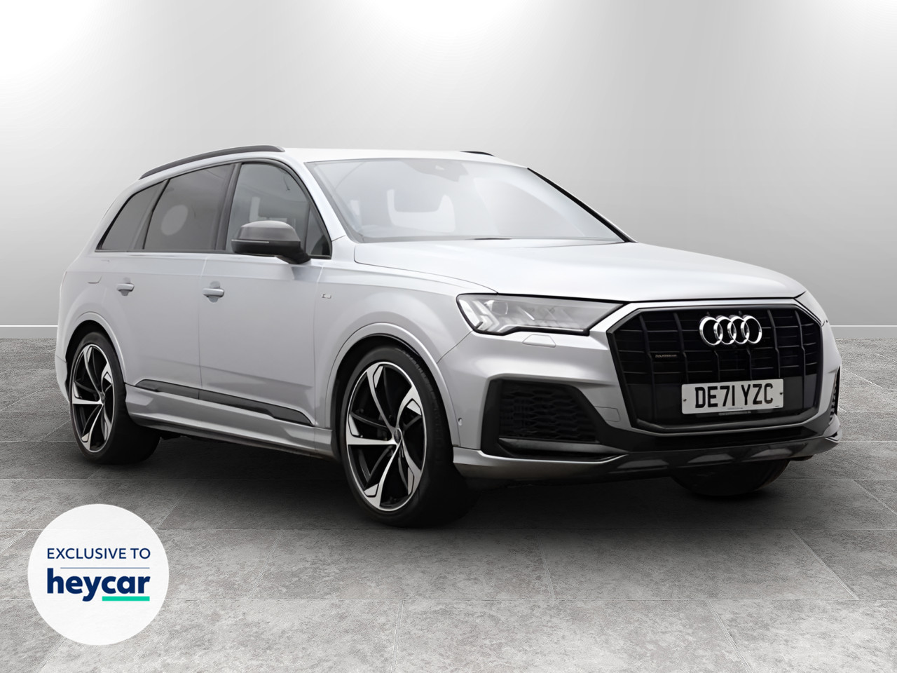 Main listing image - Audi Q7