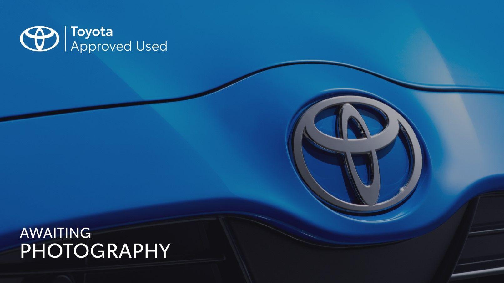 Main listing image - Toyota Auris