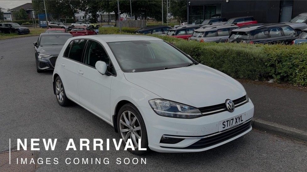 Main listing image - Volkswagen Golf