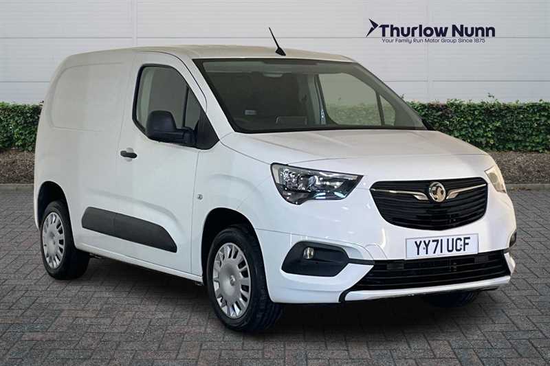 Main listing image - Vauxhall Combo Cargo