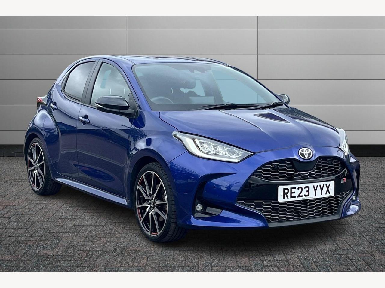 Main listing image - Toyota Yaris