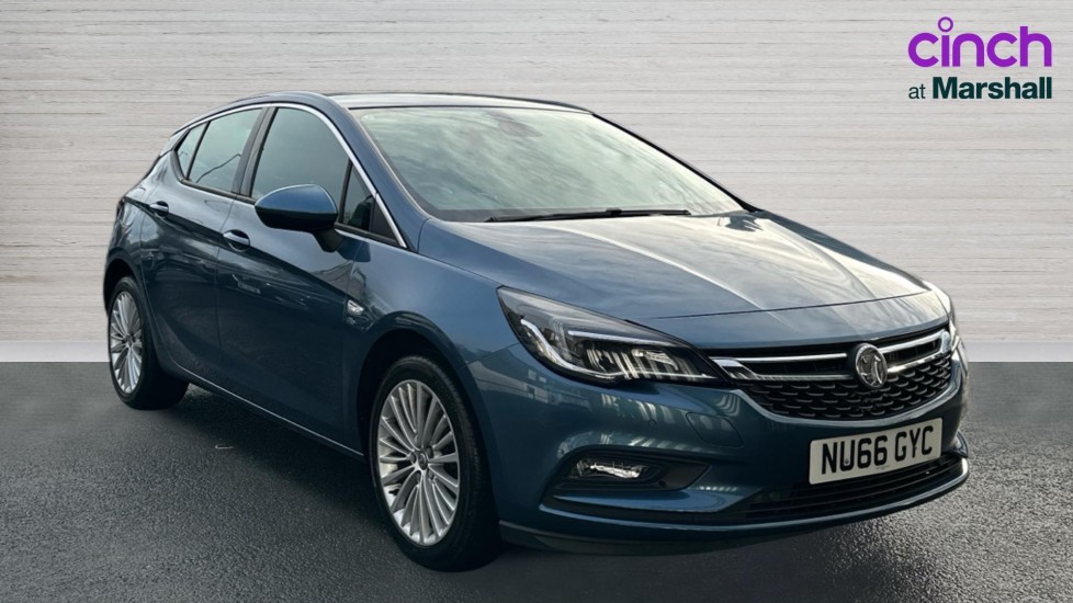 Main listing image - Vauxhall Astra